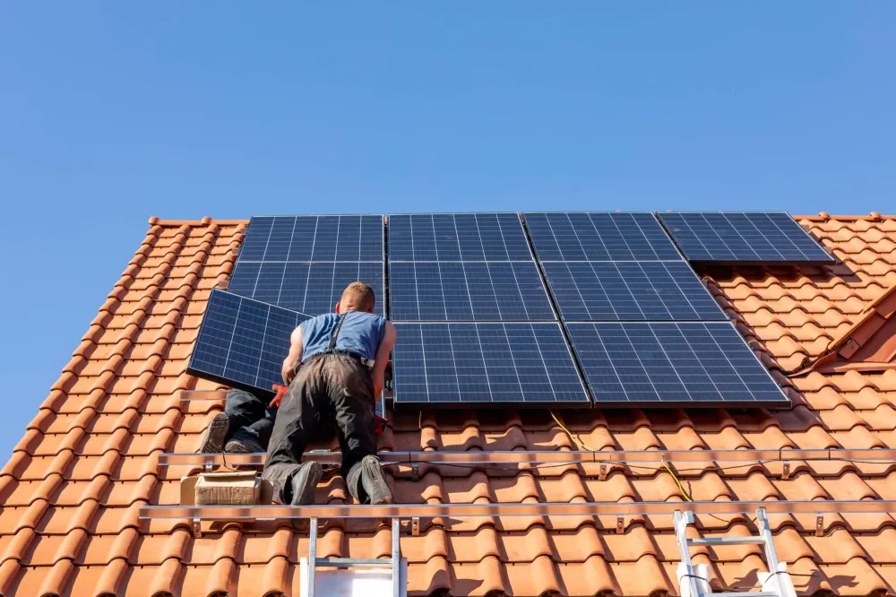 Pose de panneaux photovoltaïques près de Novéant-sur-Moselle